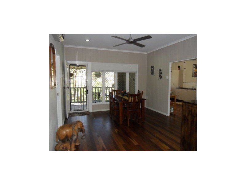 24 Gladstone Street, Maryborough West QLD 4650