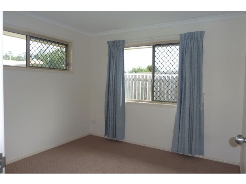 9 Carmen Close, Granville QLD 4650