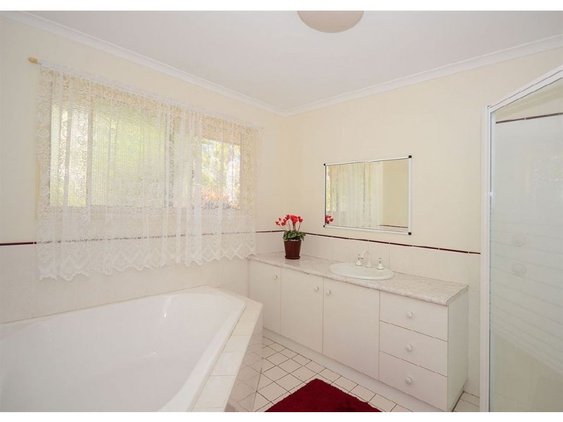 5 Koala Crescent, Tinana QLD 4650