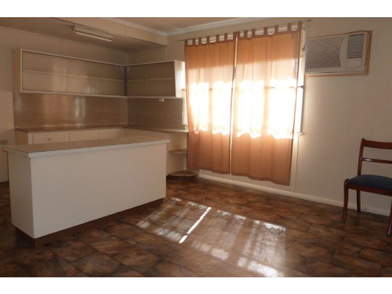 27 Churchill Street, Maryborough QLD 4650