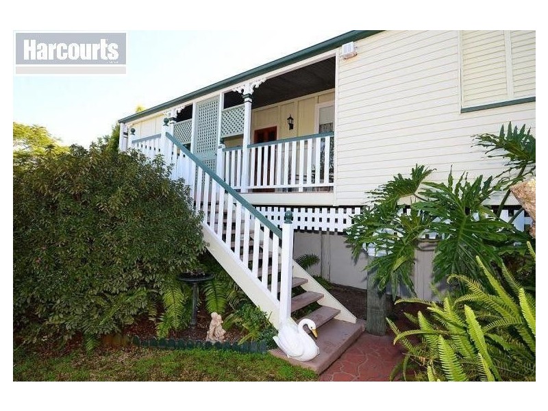 7 Macadam Street, Maryborough QLD 4650