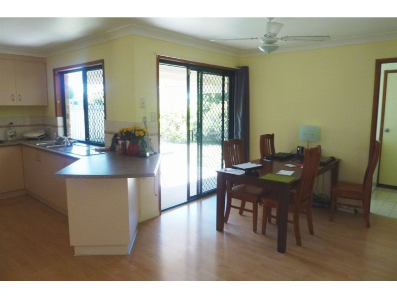 5 Carrie Court, Torquay QLD 4655