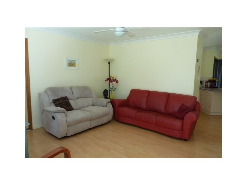 5 Carrie Court, Torquay QLD 4655