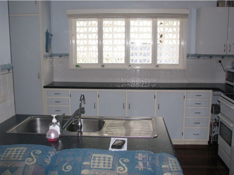 10 Buckler Street, Maryborough QLD 4650