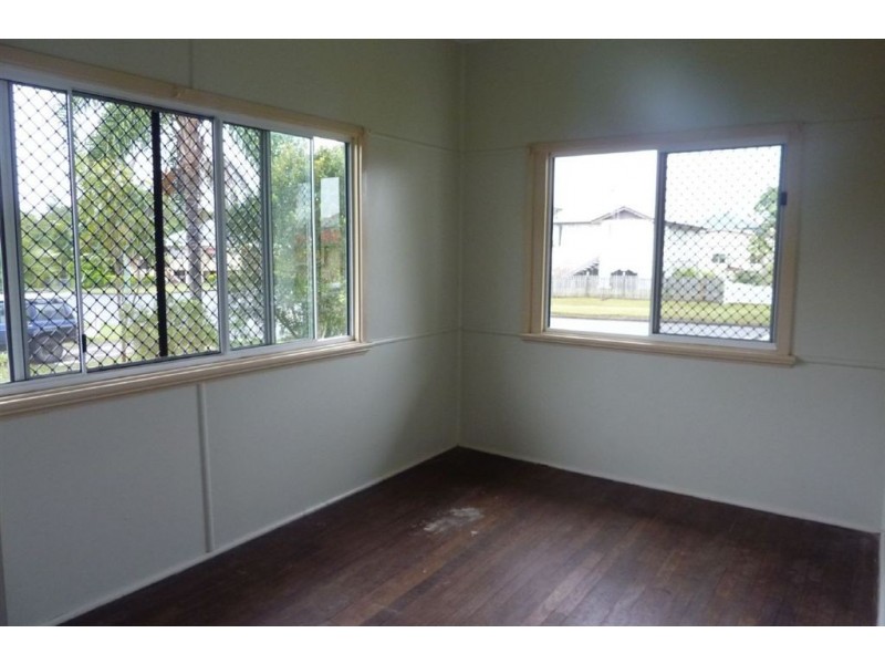 592 Kent St, Maryborough QLD 4650