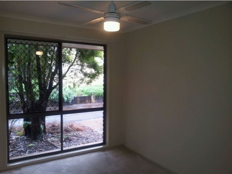 37 High St, Tinana QLD 4650