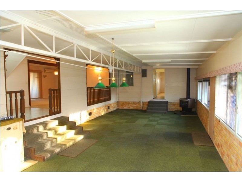 90 Tooley Street, Maryborough QLD 4650