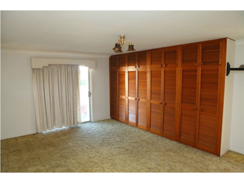 90 Tooley Street, Maryborough QLD 4650