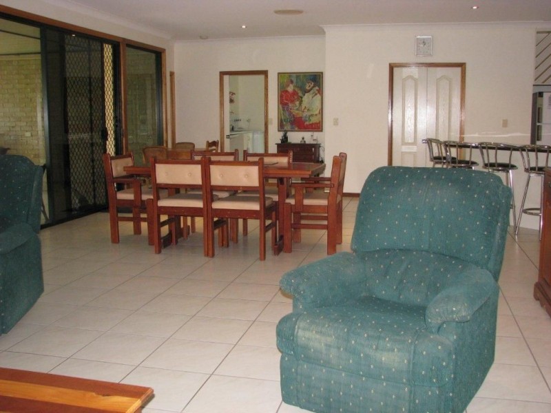 242 Queen Street, Maryborough QLD 4650