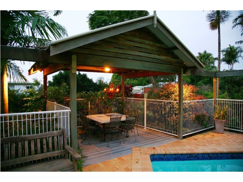 12 High Street, Tinana QLD 4650