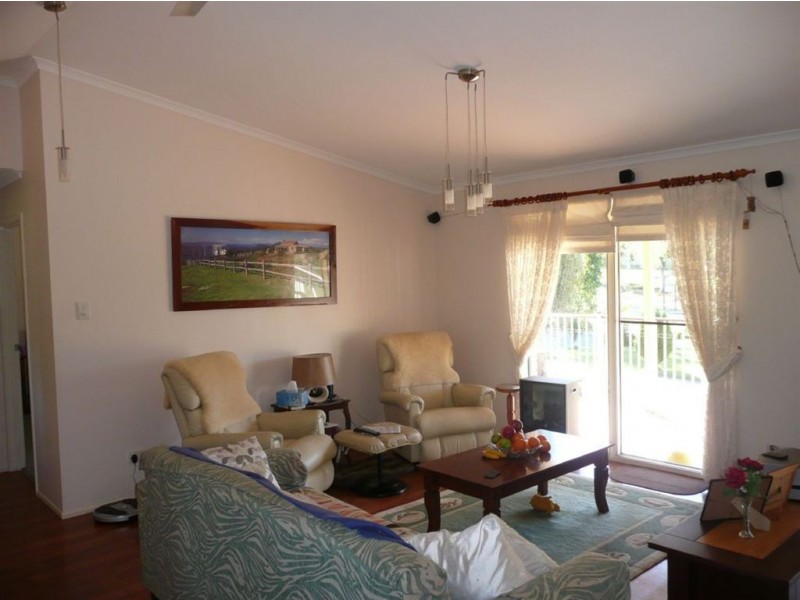 6 Inman Street, Tiaro QLD 4650