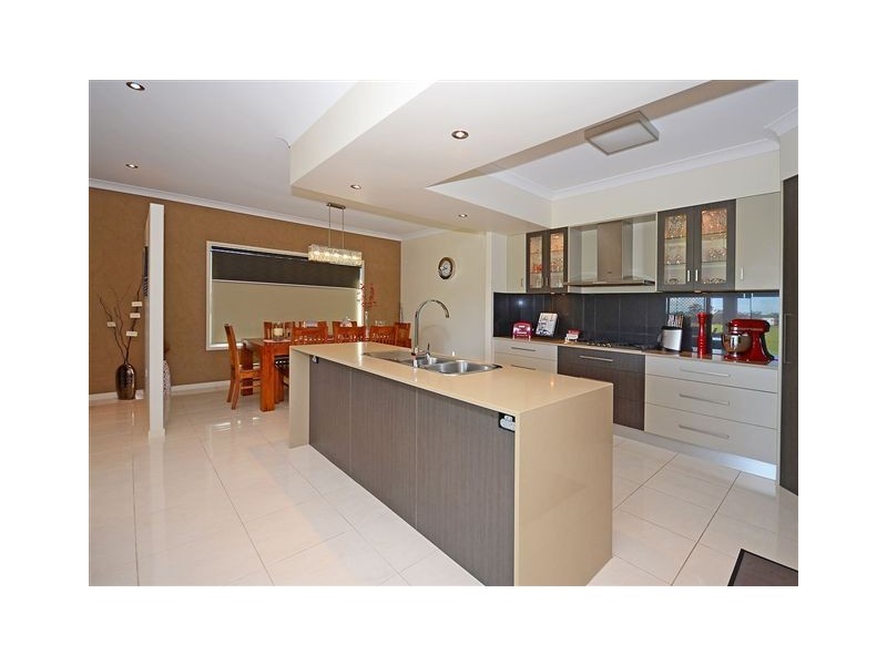 55 Charles Bruce Drive, Oakhurst QLD 4650