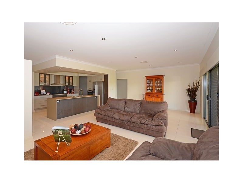 55 Charles Bruce Drive, Oakhurst QLD 4650