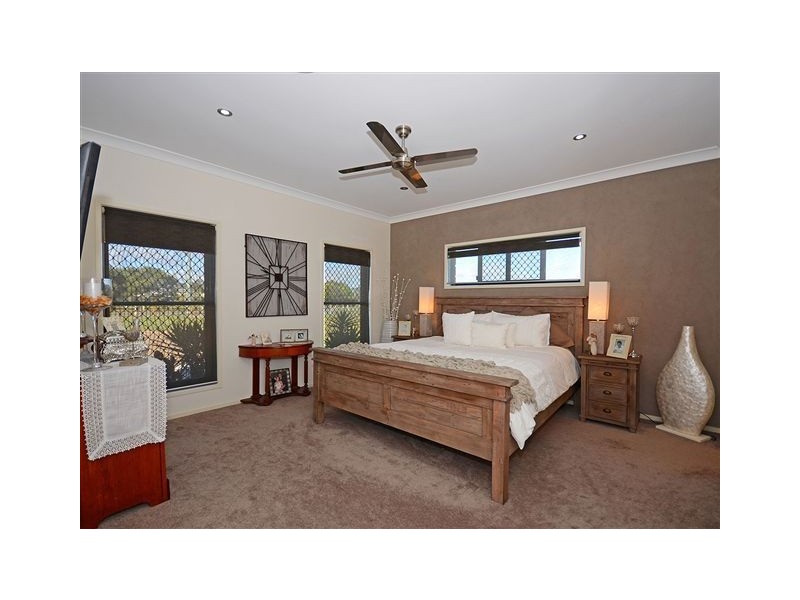 55 Charles Bruce Drive, Oakhurst QLD 4650