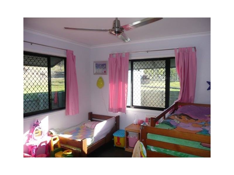 364 Redbank Road, Tiaro QLD 4650