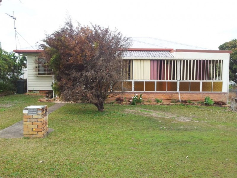 17 Searle, Maryborough QLD 4650