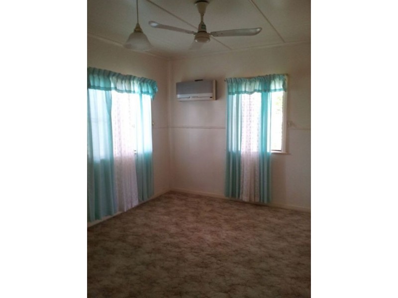 17 Searle, Maryborough QLD 4650