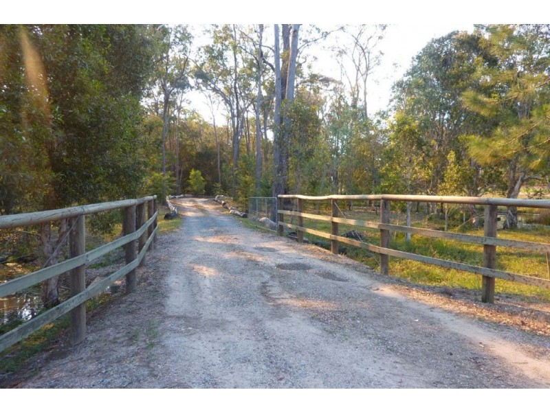 60 Nangarin Road, Oakhurst QLD 4650