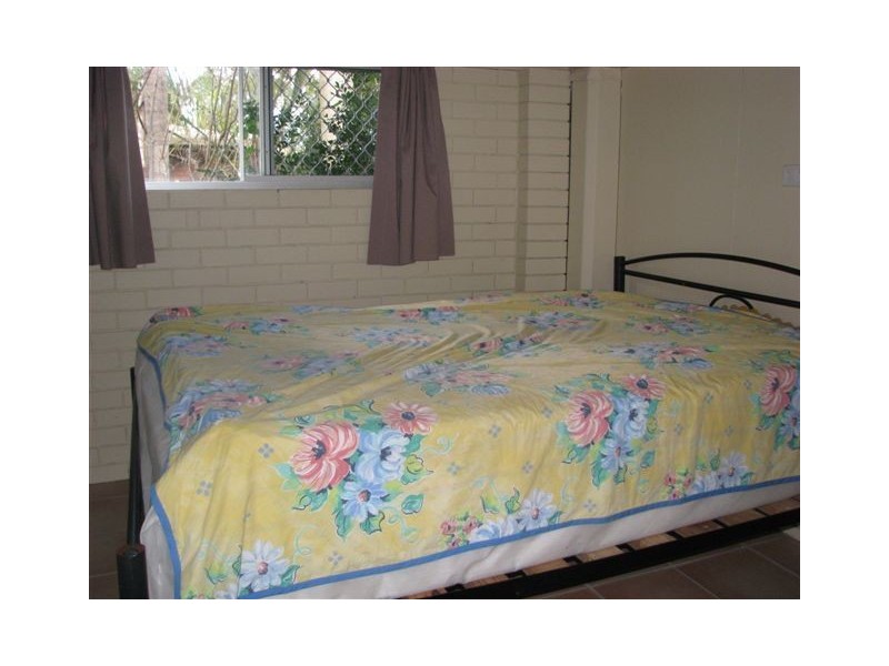 25 Jacaranda Ave, Tinana QLD 4650