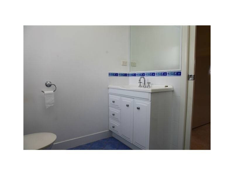 43 Wolseley Street, Granville QLD 4650