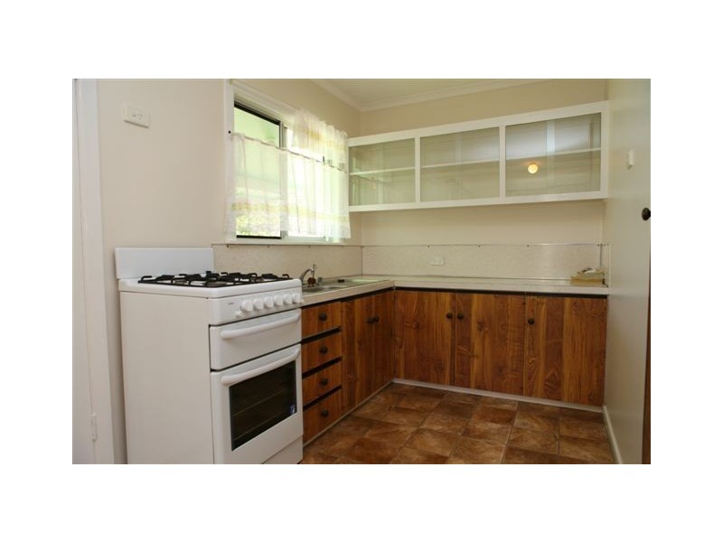 43 Wolseley Street, Granville QLD 4650