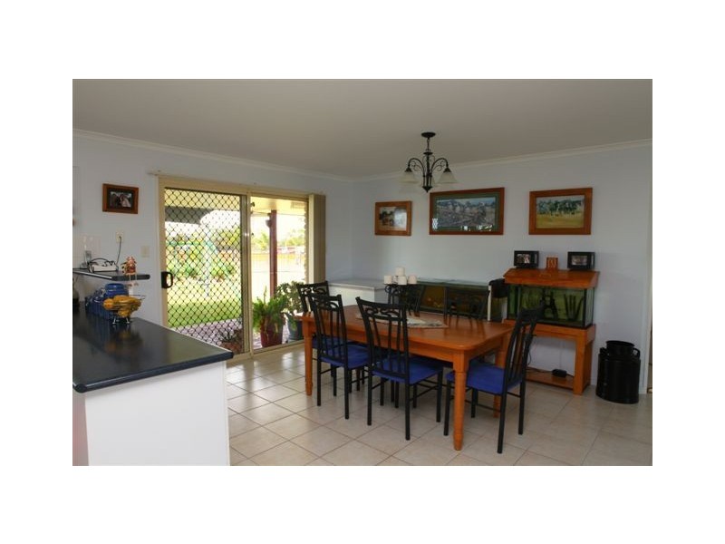 64 Slater Street, Oakhurst QLD 4650
