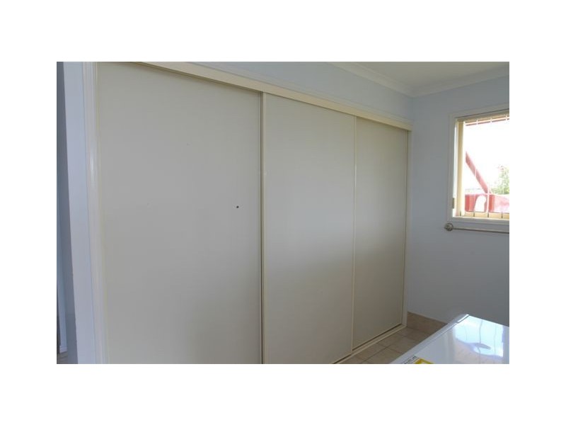 64 Slater Street, Oakhurst QLD 4650