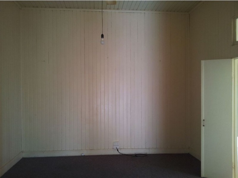 2/244 Albert, Maryborough QLD 4650