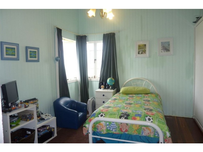 124 Woodstock Street, Maryborough QLD 4650
