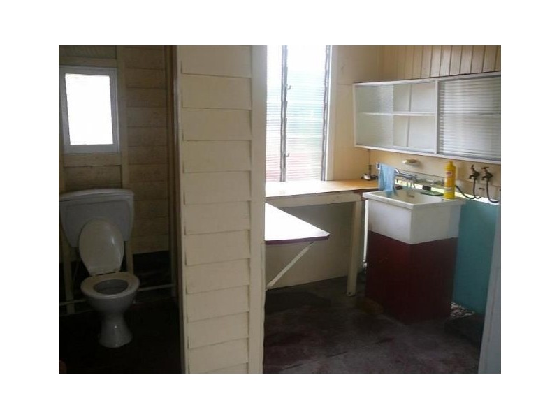 81 Tooley Street, Maryborough QLD 4650