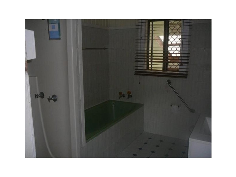 81 Tooley Street, Maryborough QLD 4650