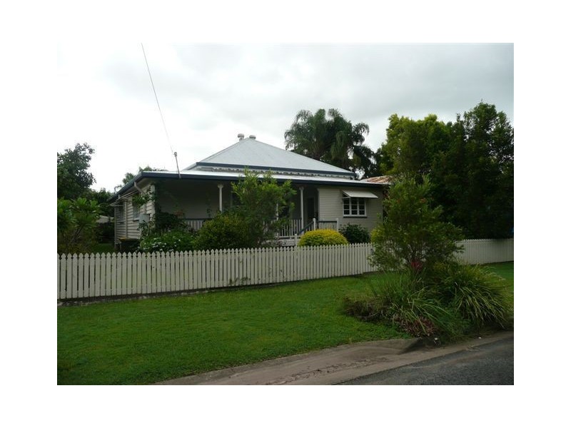 14 King St, Maryborough QLD 4650