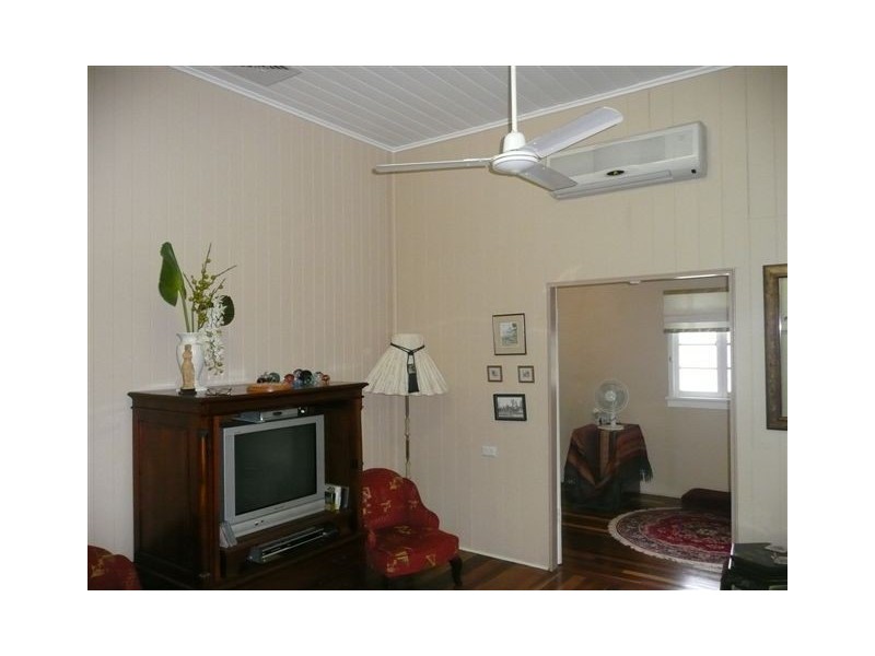 14 King St, Maryborough QLD 4650