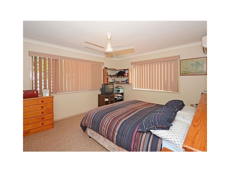 1 Matthew Parade, Granville QLD 4650
