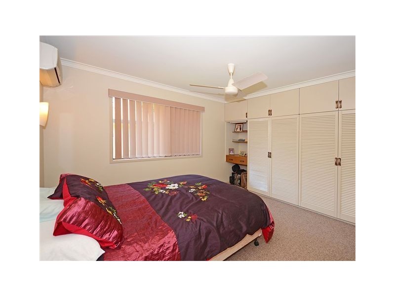 1 Matthew Parade, Granville QLD 4650
