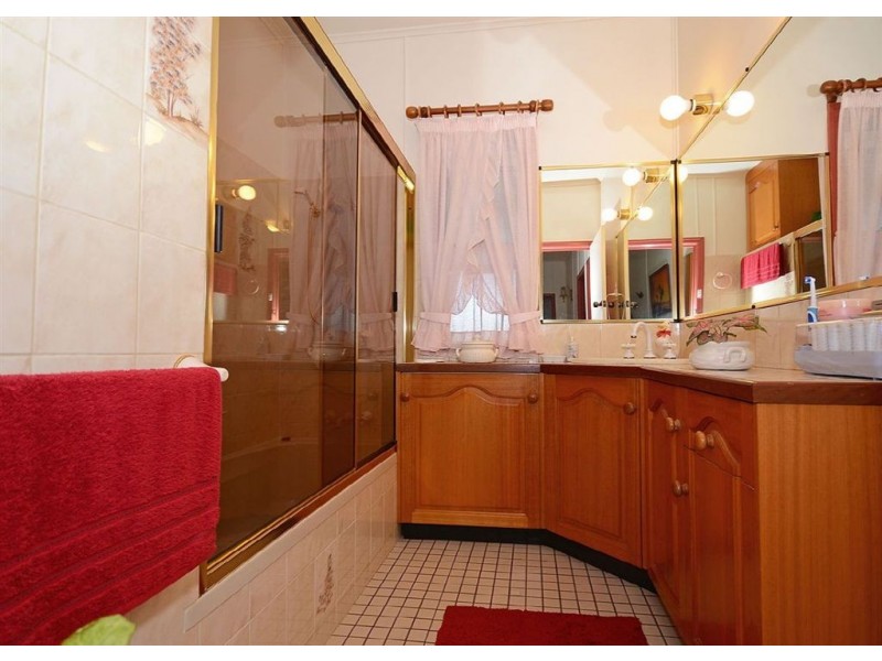 10 Hunter Street, Maryborough QLD 4650