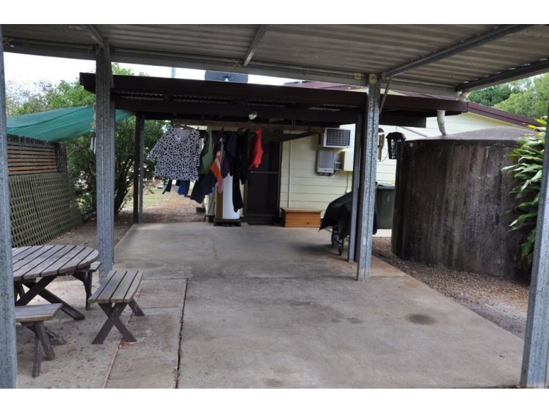 16 Iindah Road East, Tinana QLD 4650