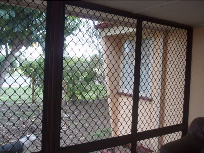 10 Mayne Street, Tiaro QLD 4650