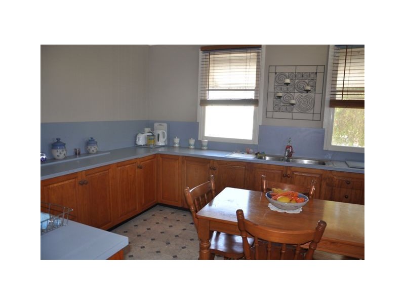 25 John Lane, Maryborough QLD 4650