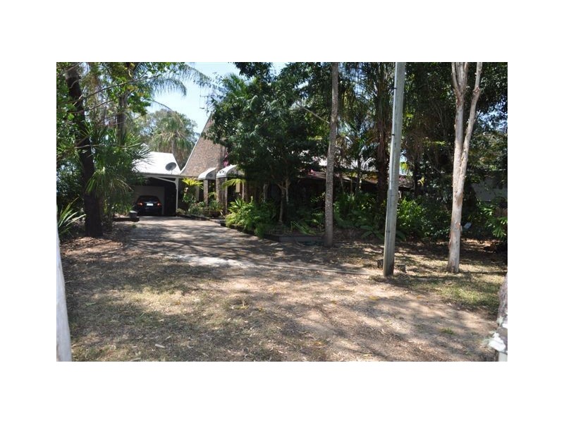 19 Outridge Ave, Poona QLD 4650