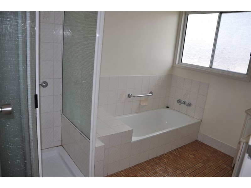 8 Staib Street, Maryborough QLD 4650