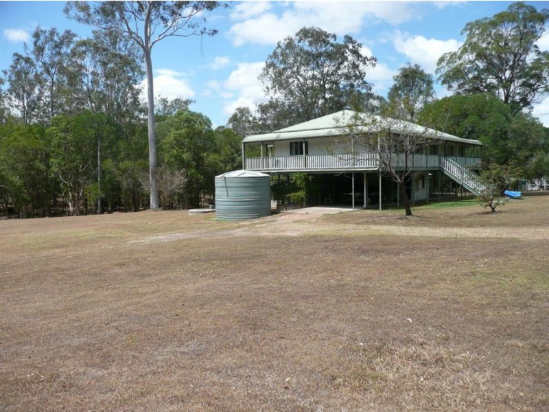 221 Petersen Road, Owanyilla QLD 4650