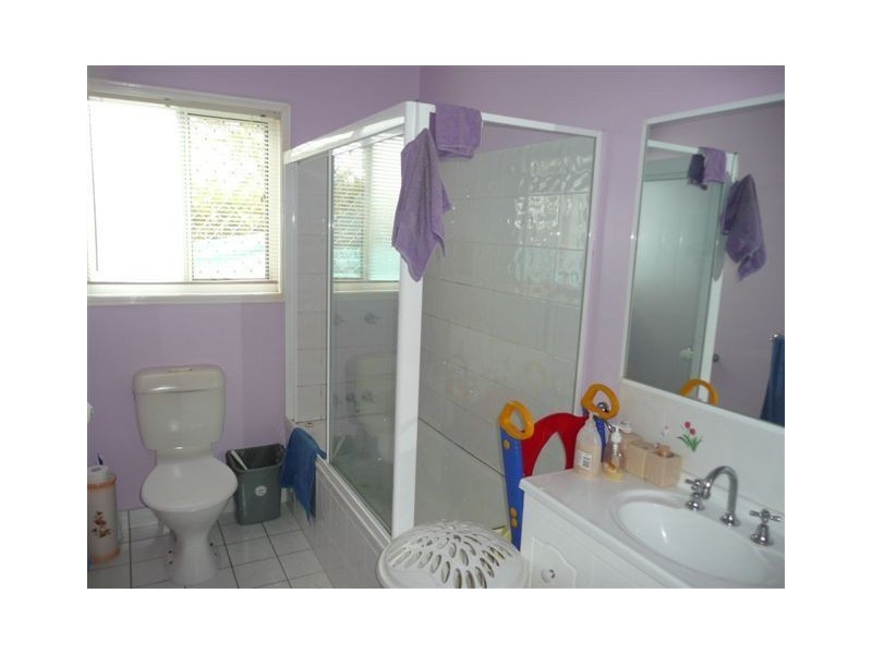 73 Woocoo Drive, Oakhurst QLD 4650