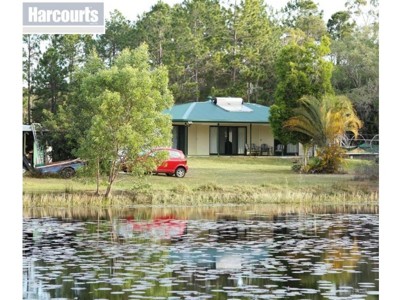 40 East Street, Howard QLD 4659