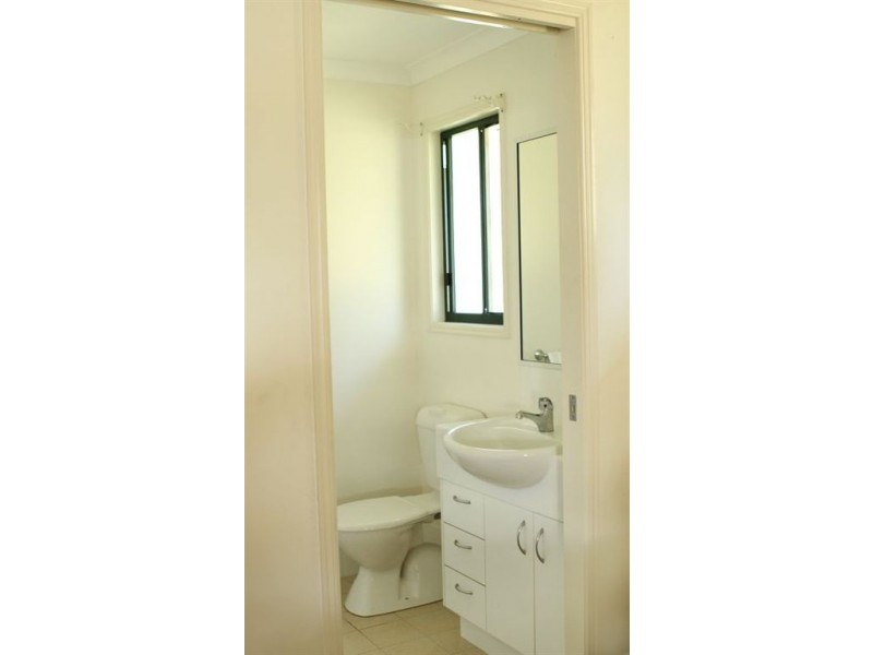 40 East Street, Howard QLD 4659