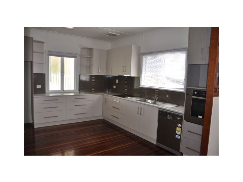 5 French Ave, Maryborough QLD 4650