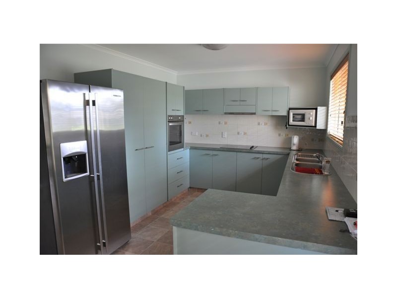 69 Rawson Street, Aldershot QLD 4650