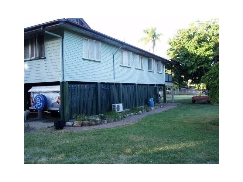 4 Glasgow Street, Maryborough QLD 4650