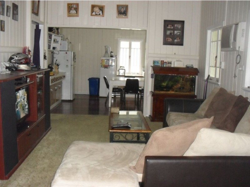 6 Saltwater Creek Road, Maryborough QLD 4650