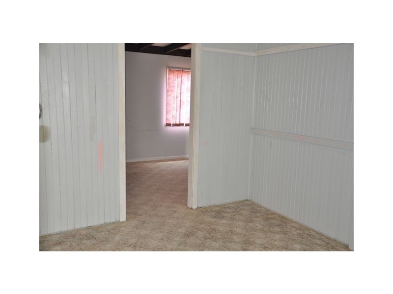 6 Holme Street, Granville QLD 4650